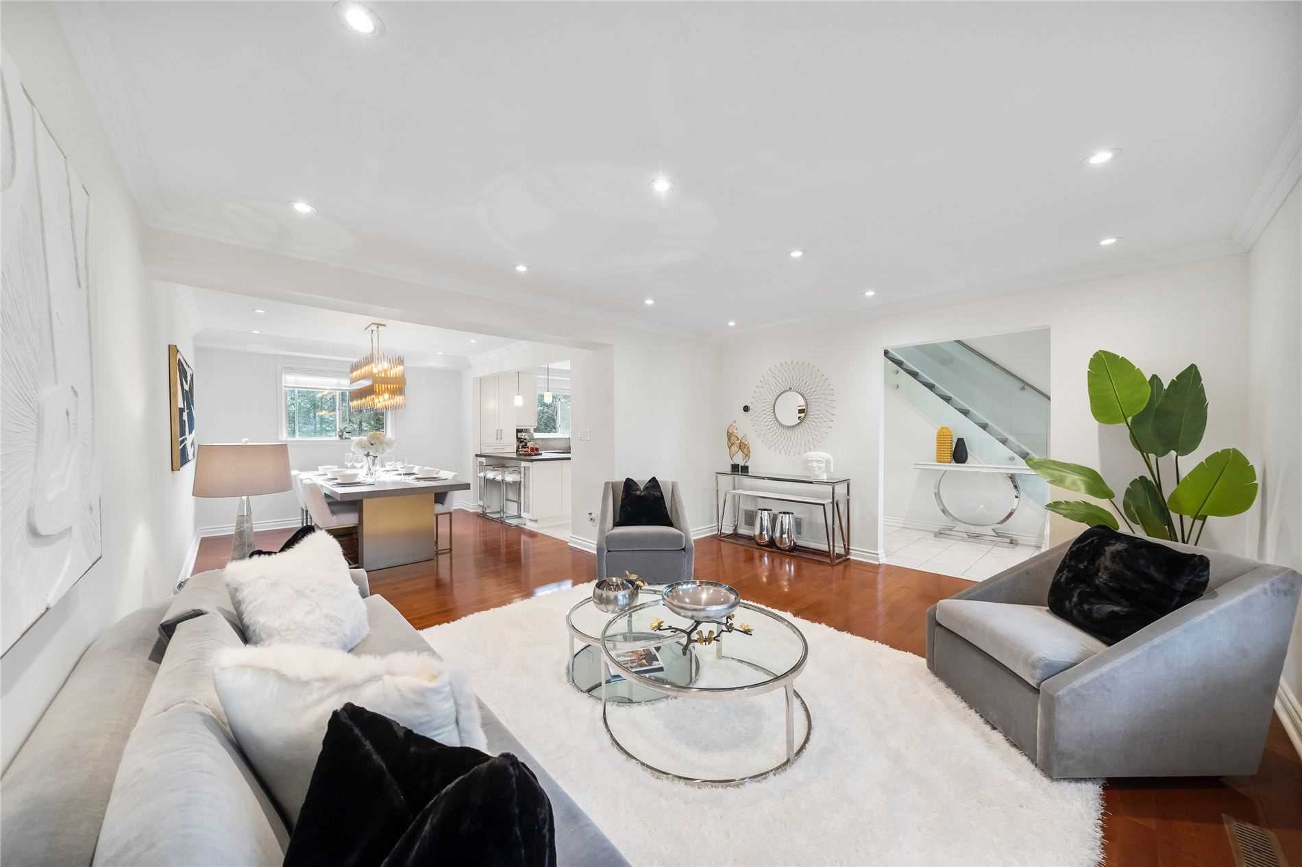 11 Jondan Crescent