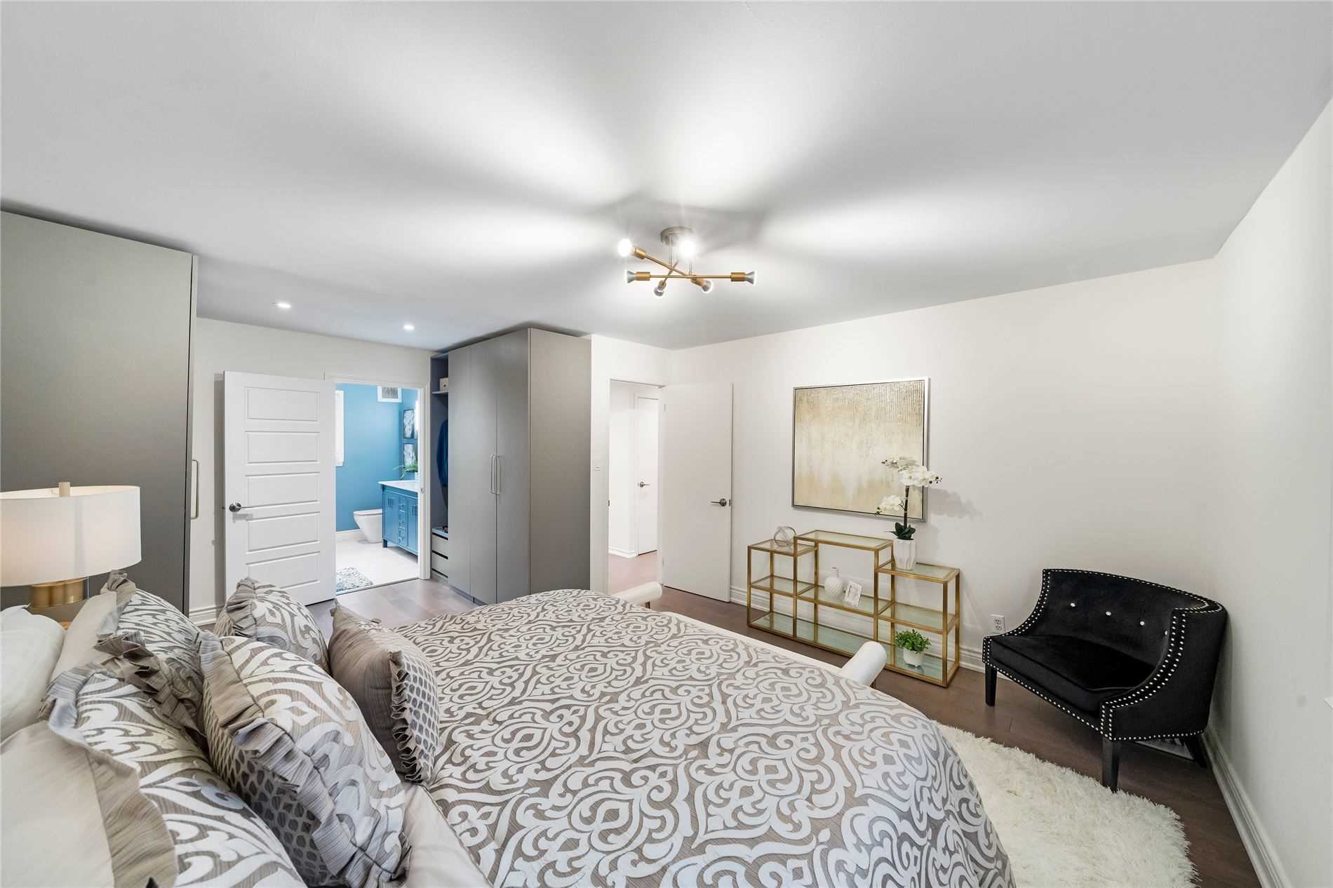 11 Jondan Crescent