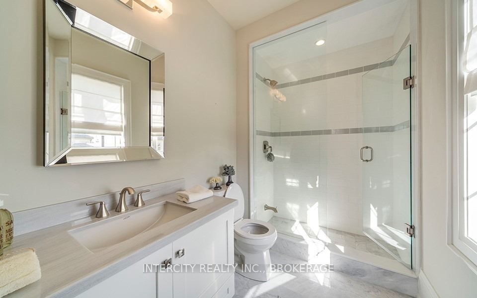 Listing N5876364 - Large Photo # 14