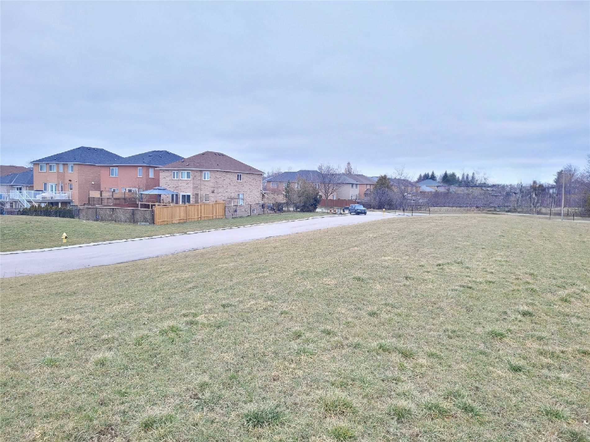 Listing N5877324 - Large Photo # 4