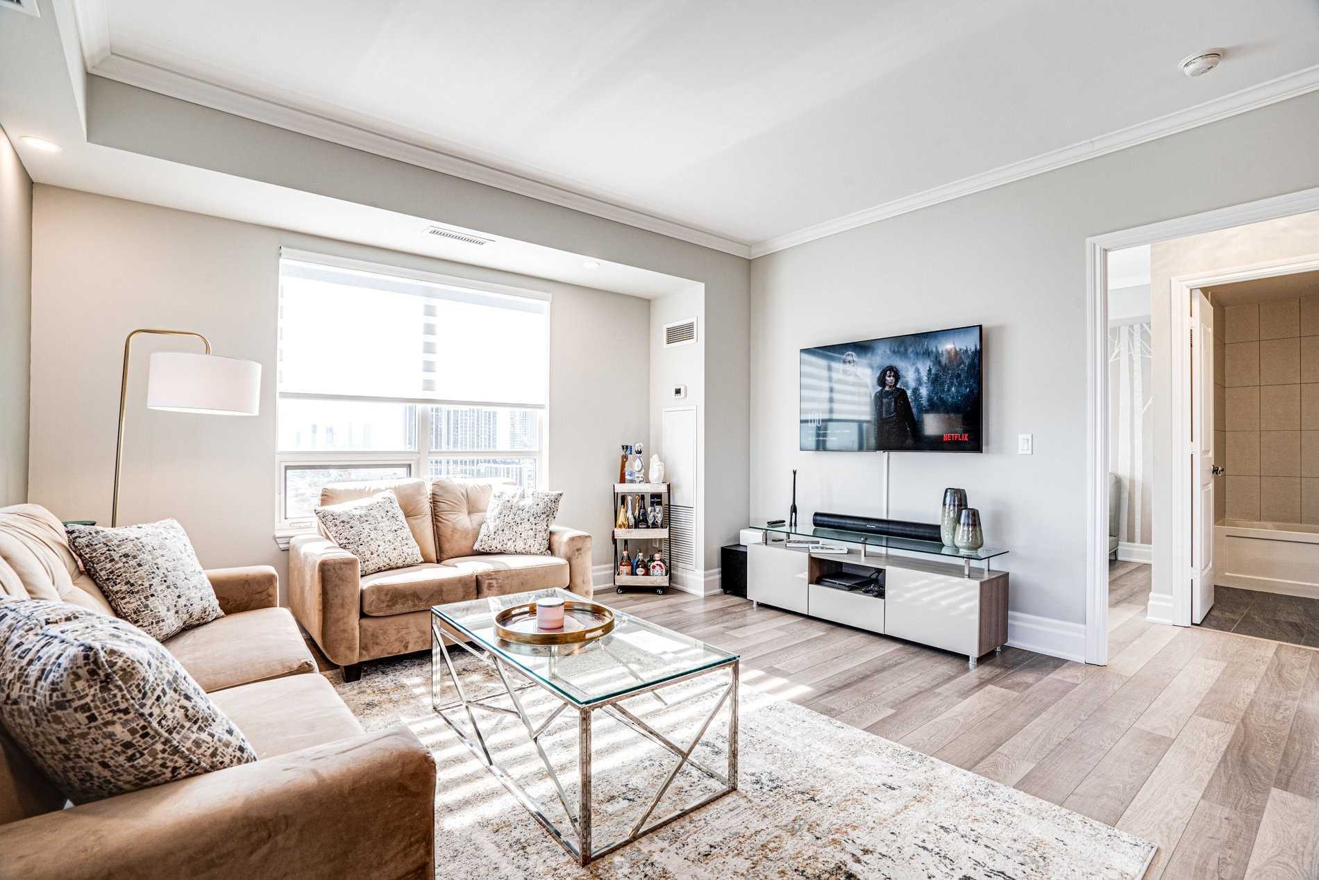 9255 Jane St, #1211