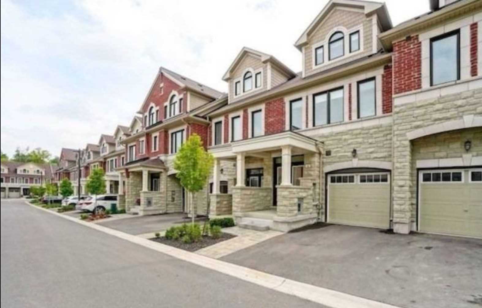 6 Hiawatha Court