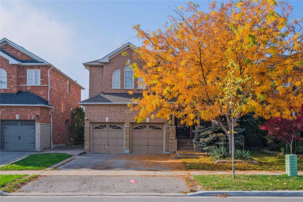 252 Forest Fountain Dr, Vaughan