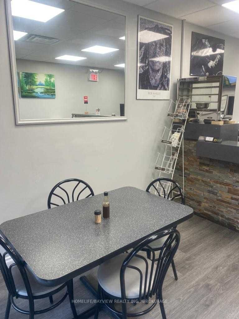 Listing N5878514 - Large Photo # 4