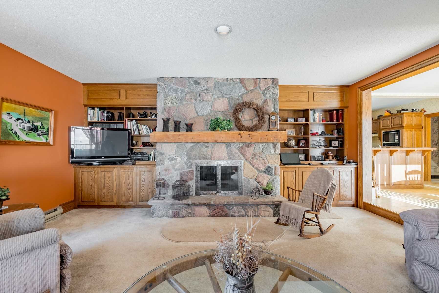 275 Webb Rd