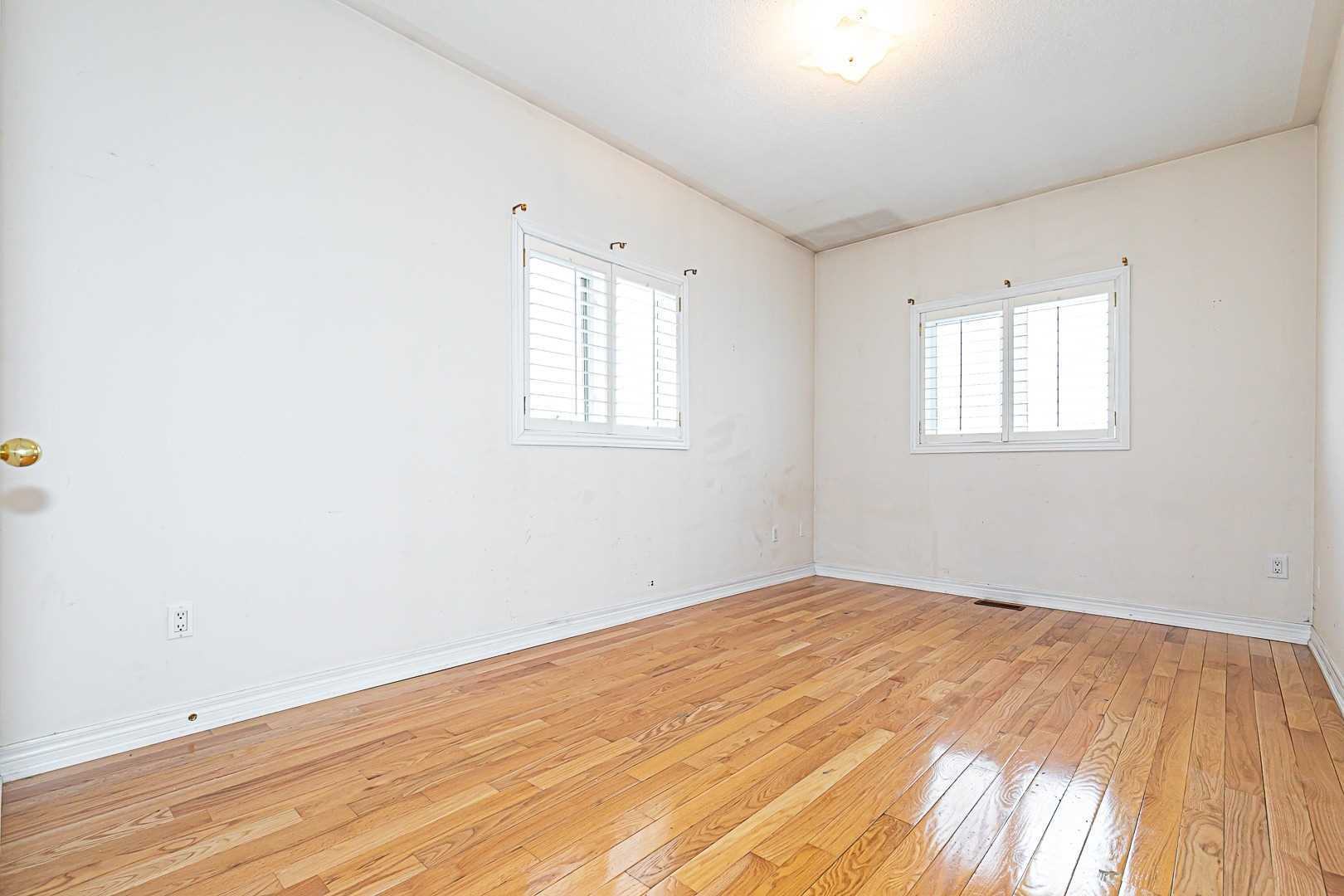 Listing N5879552 - Large Photo # 18