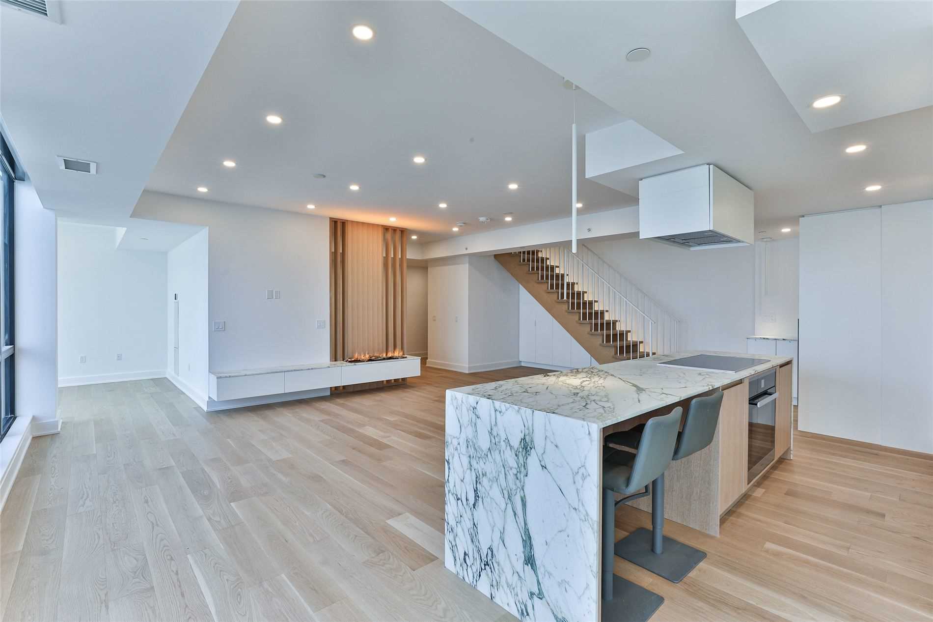 2916 Highway 7 Rd, #3804