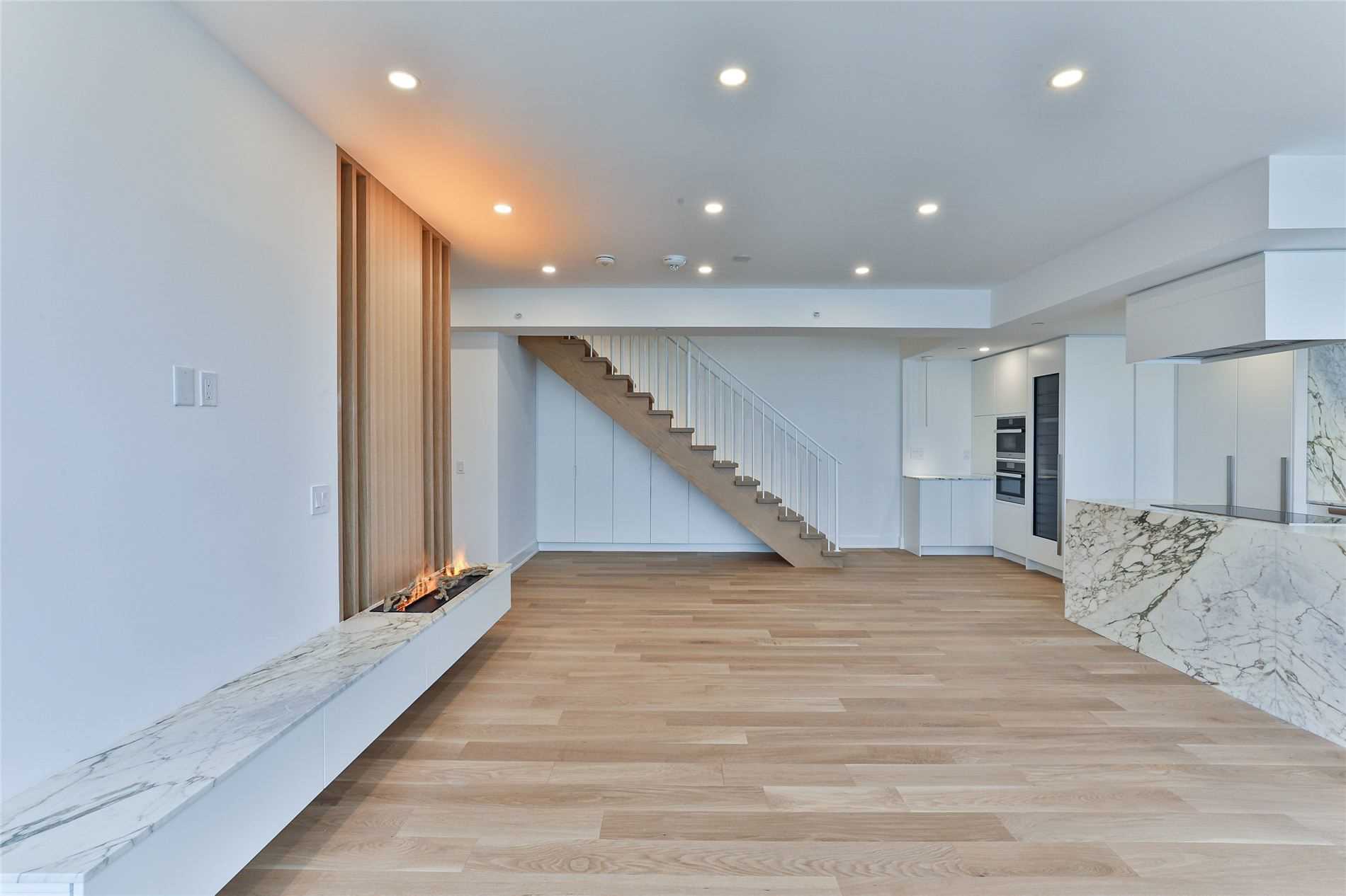 2916 Highway 7 Rd, #3804