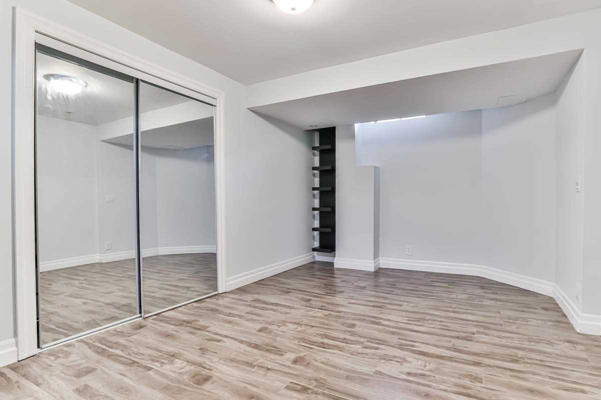 70 Depeuter Cres, Bradford West Gwillimbury