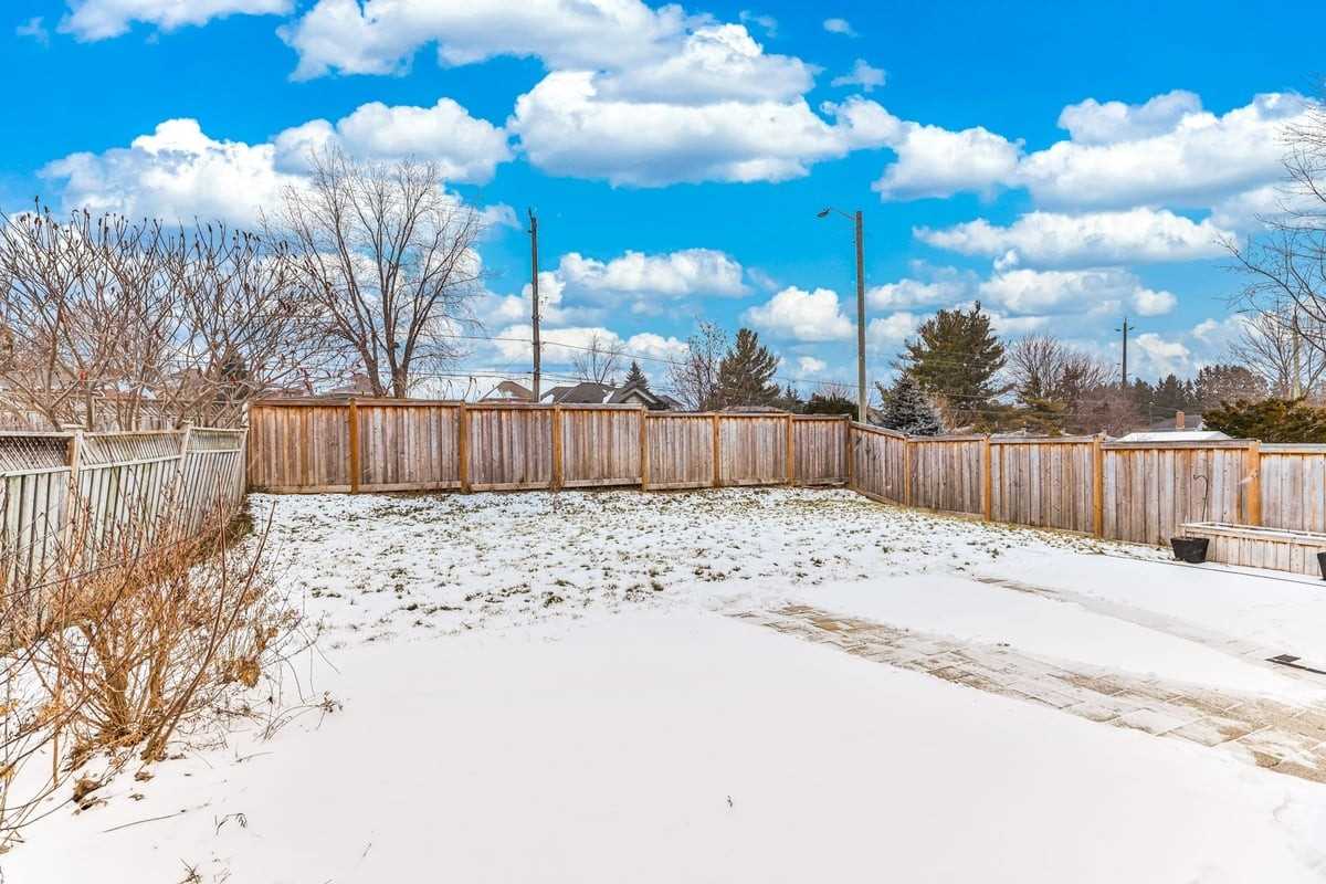 70 Depeuter Cres, Bradford West Gwillimbury
