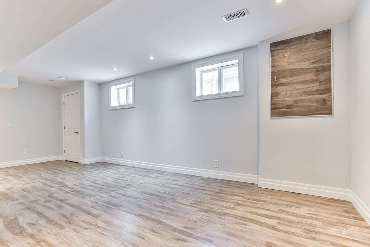 70 Depeuter Cres, Bradford West Gwillimbury