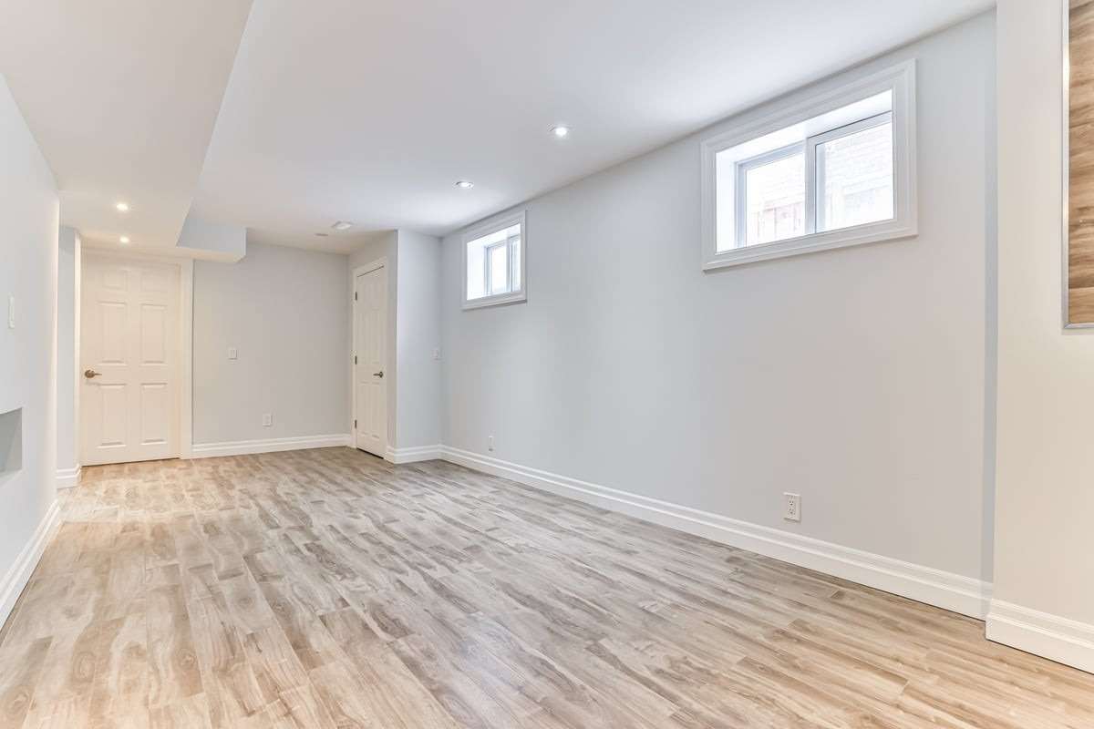 70 Depeuter Cres, Bradford West Gwillimbury