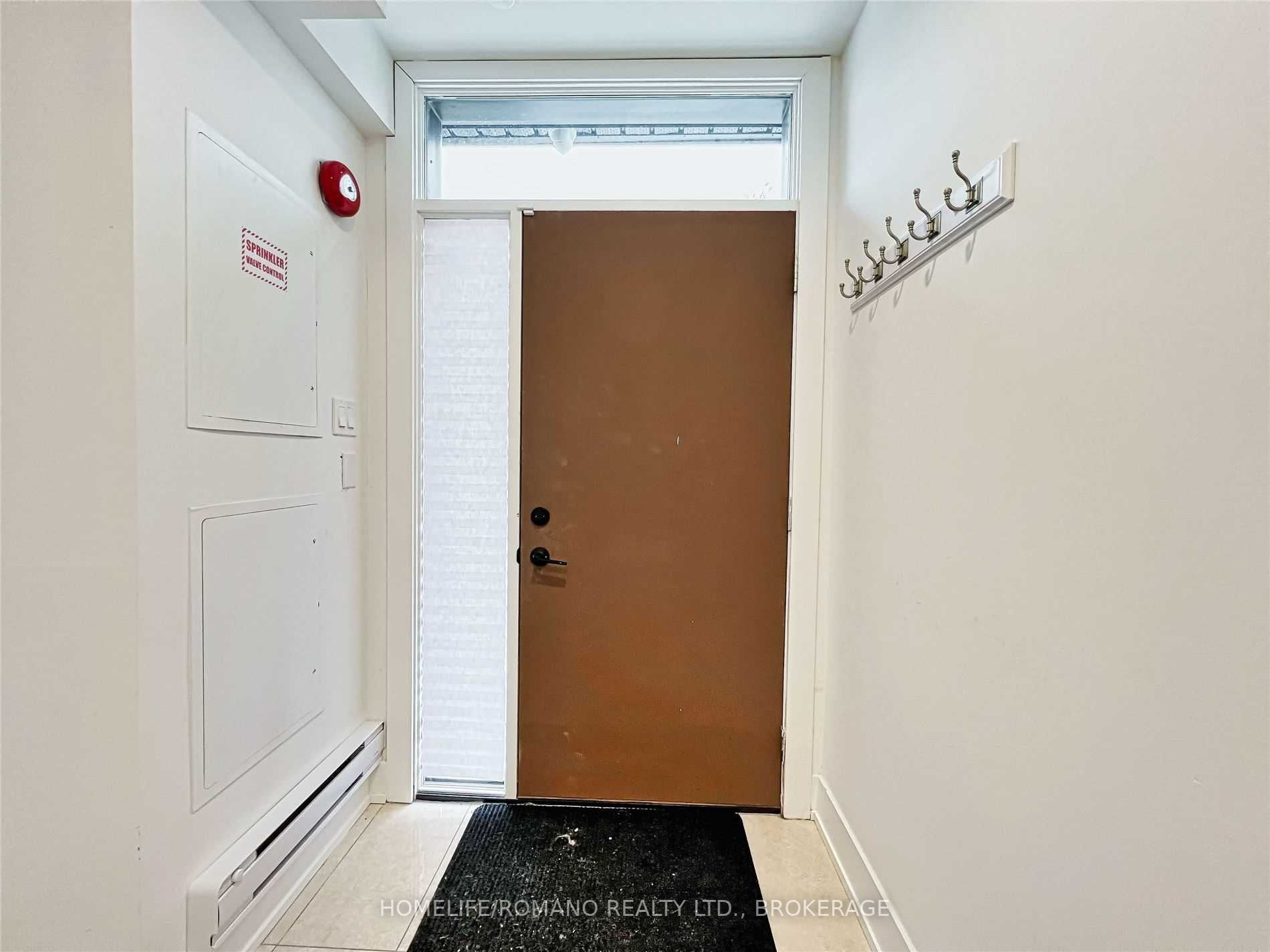 Listing N5881384 - Large Photo # 4