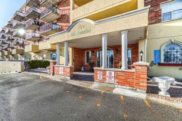 7373 Martin Grove Rd, Vaughan