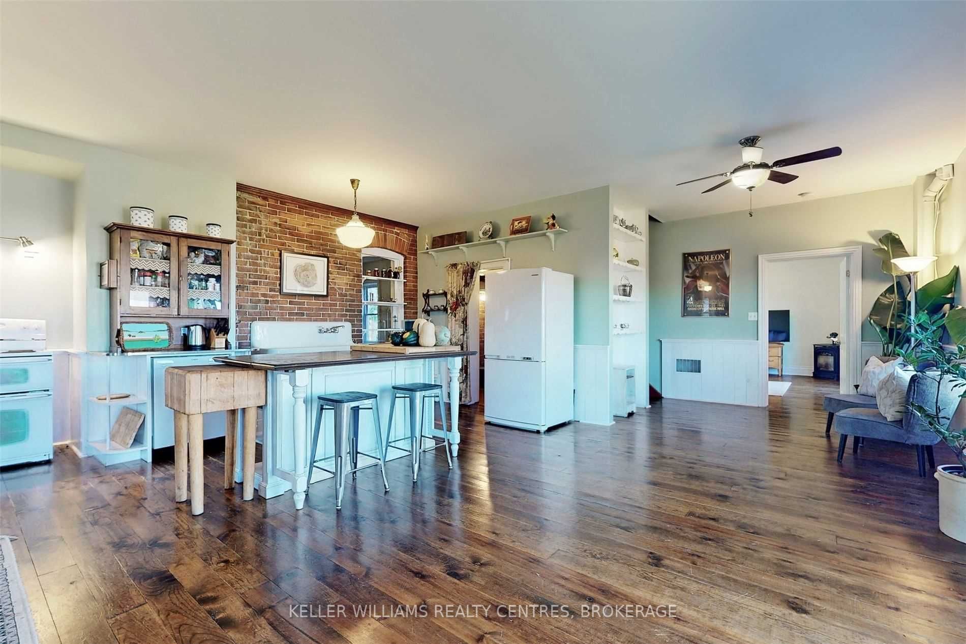 13239 Concession 5 Rd