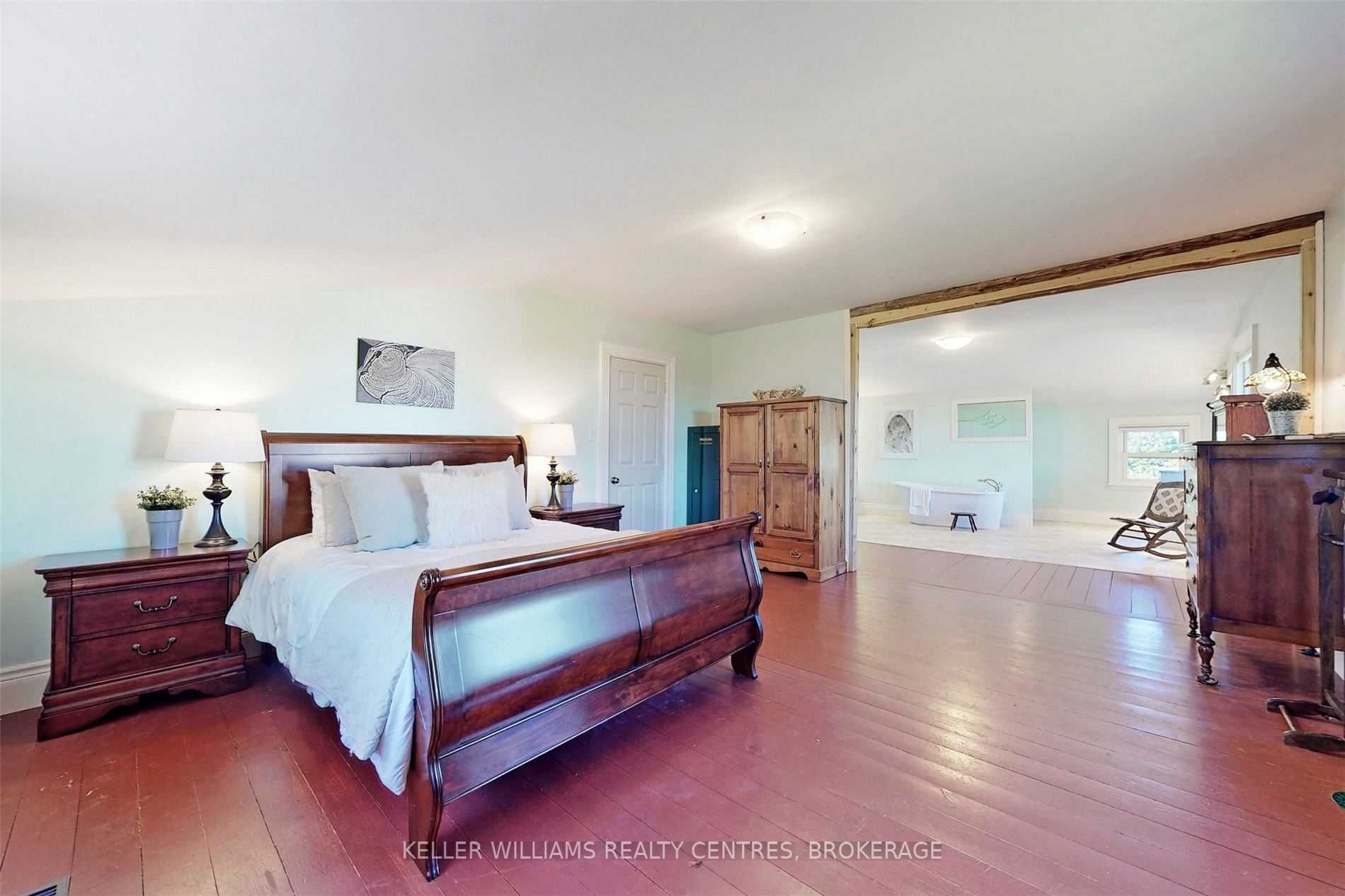 13239 Concession 5 Rd