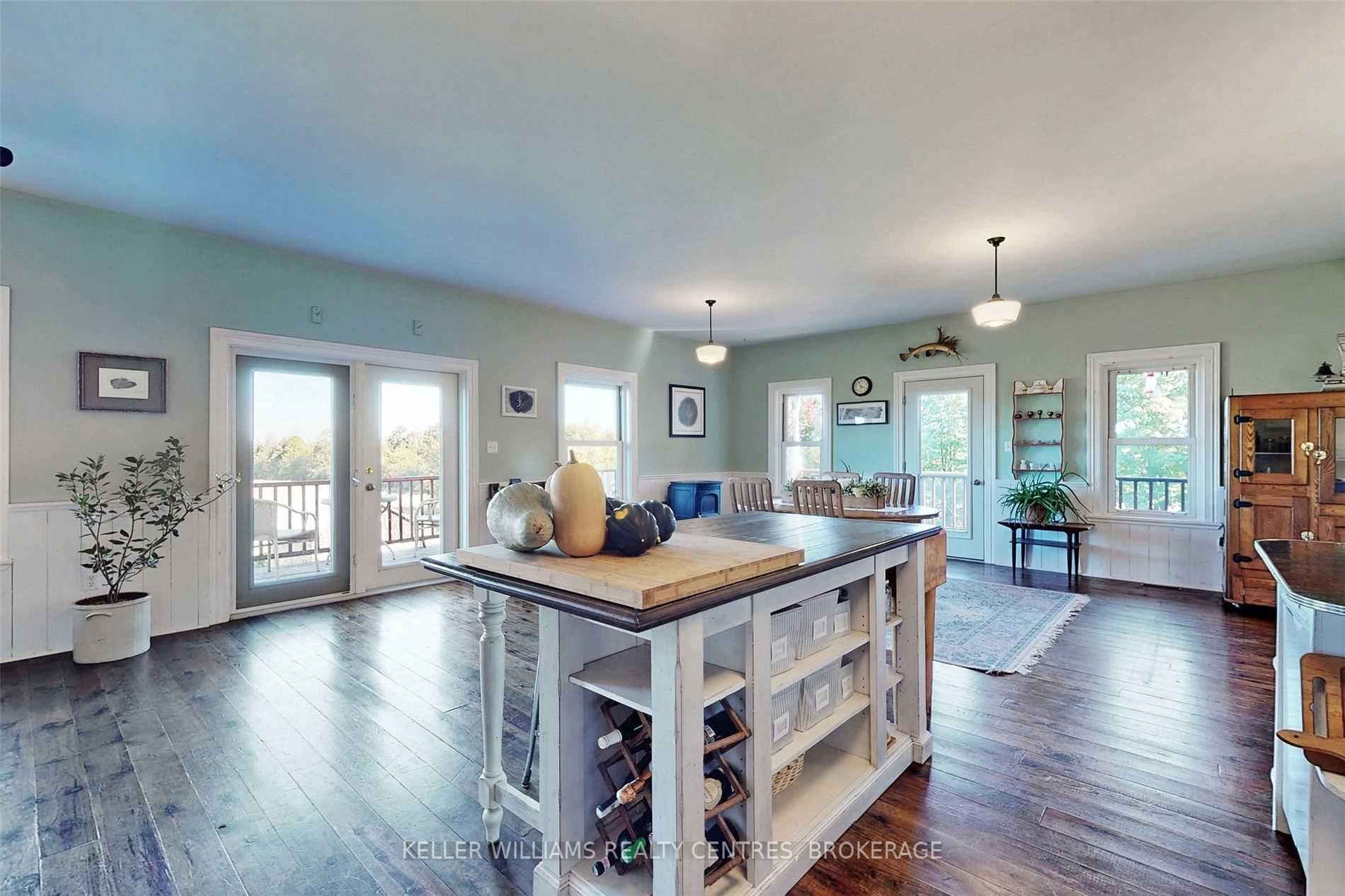 13239 Concession 5 Rd