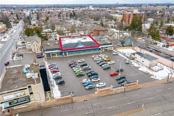 10341 Yonge St, Richmond Hill