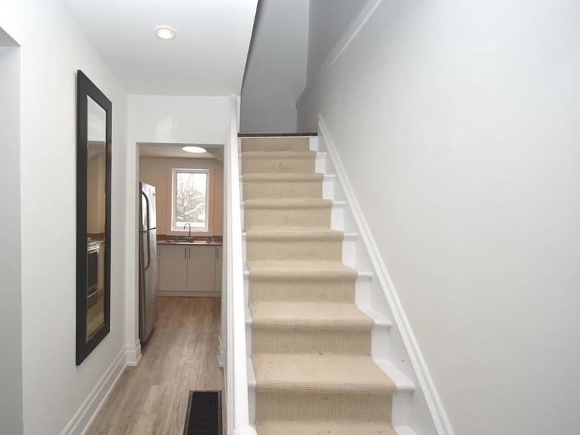 Listing N5882295 - Large Photo # 3
