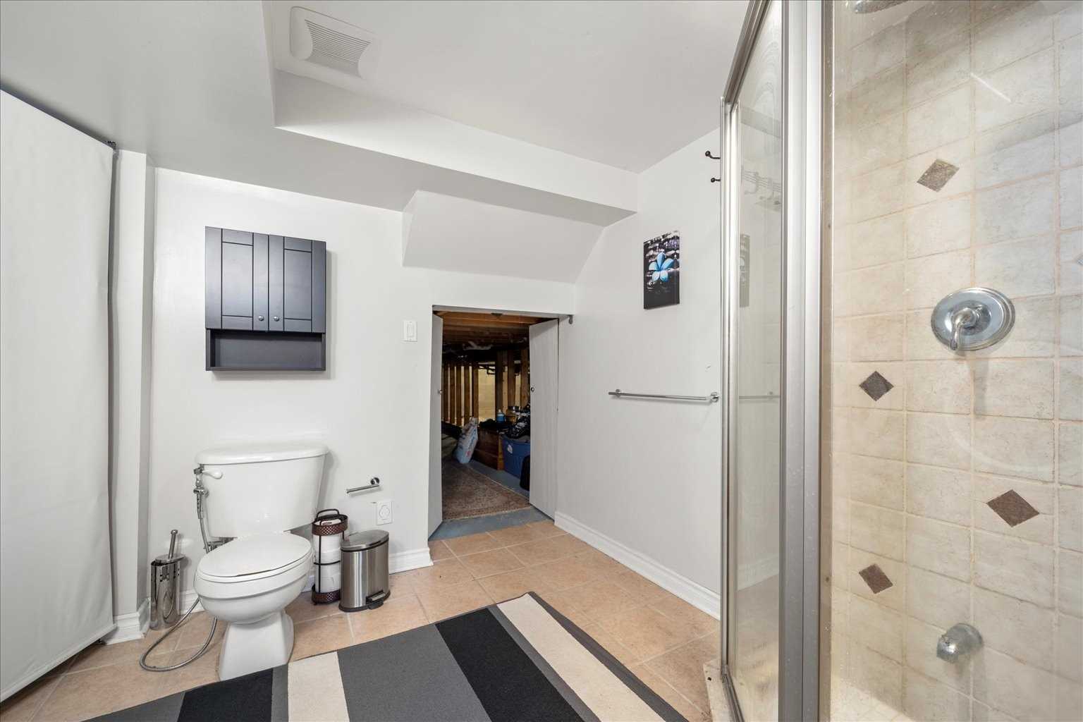 Listing N5882569 - Large Photo # 25