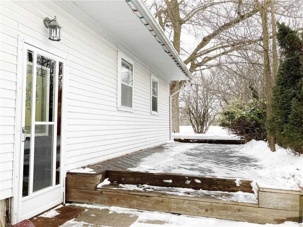 152 Olde Bayview Ave