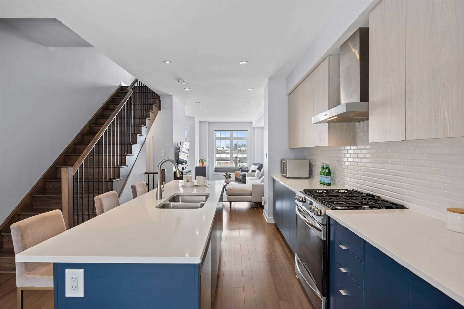 24 Harvest Field Road