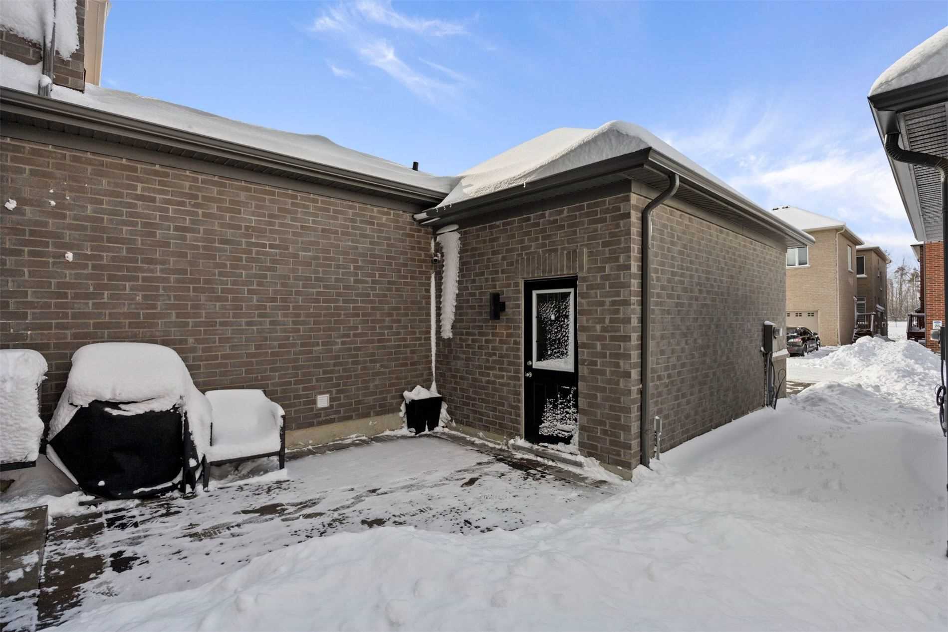 24 Harvest Field Road