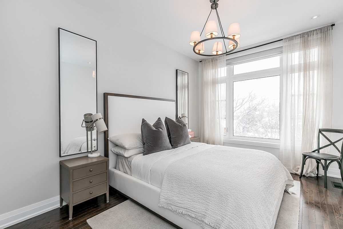 8171 Kipling Avenue #8