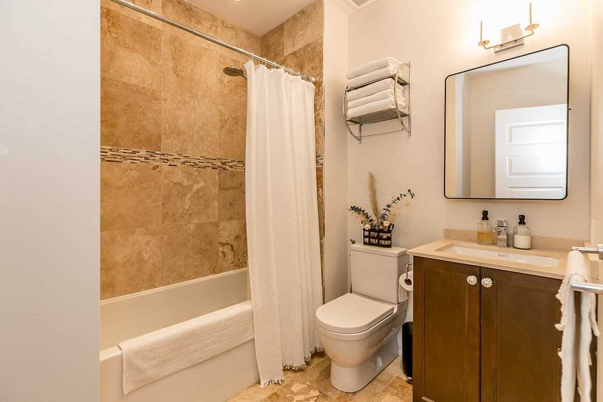 8171 Kipling Avenue #8