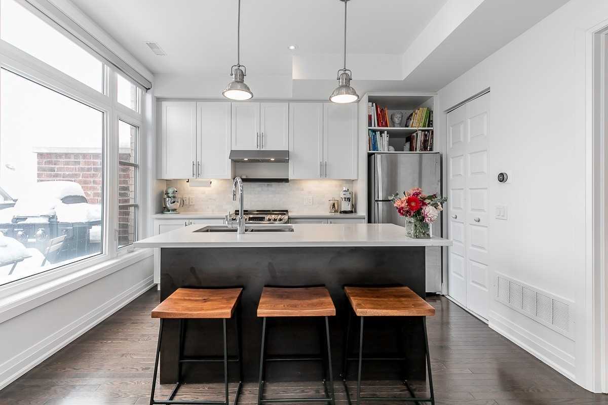 8171 Kipling Avenue #8