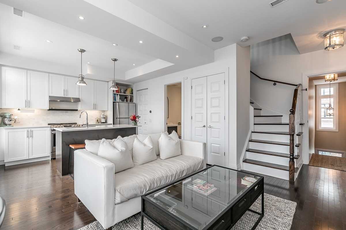 8171 Kipling Avenue #8