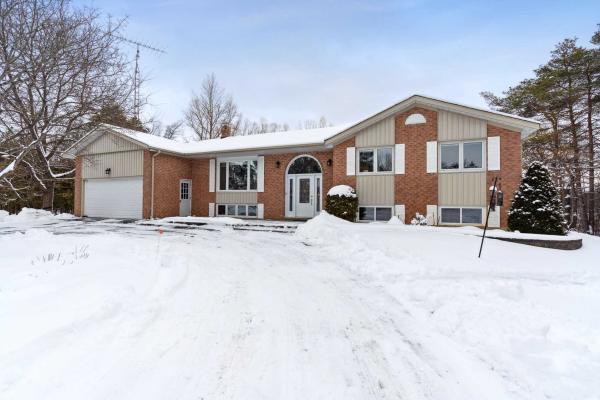 23197 Miles Rd, Georgina