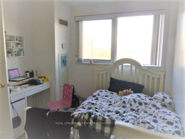Listing N5888589 - Large Photo # 14