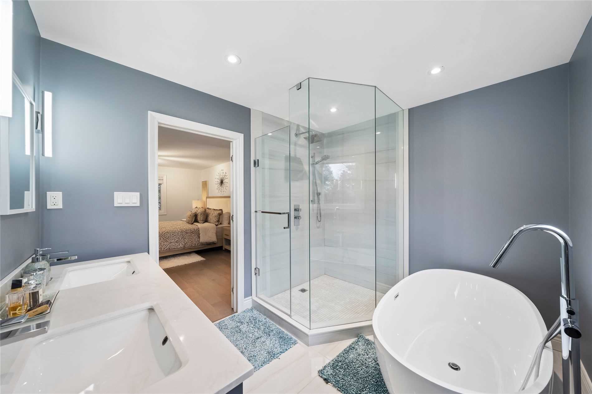 11 Jondan Crescent