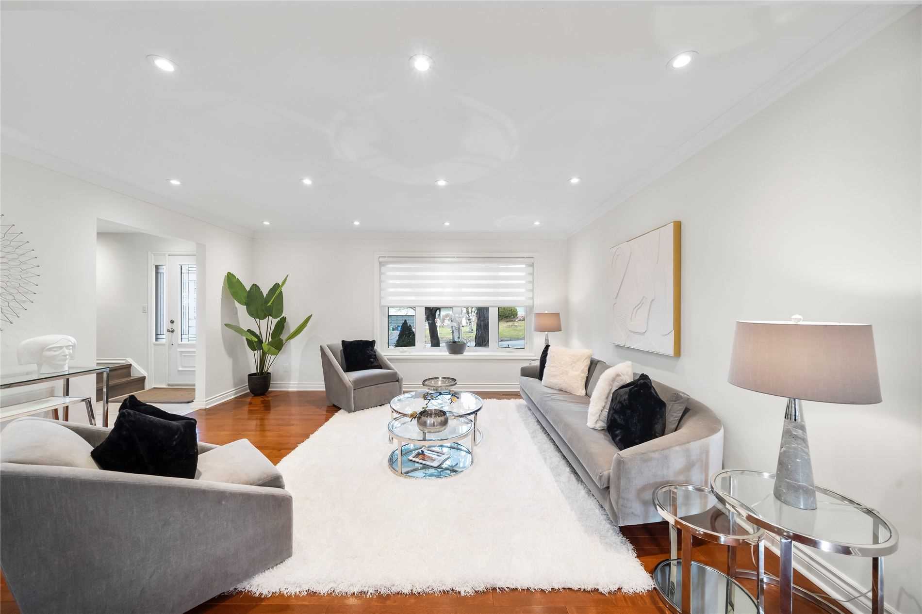 11 Jondan Crescent