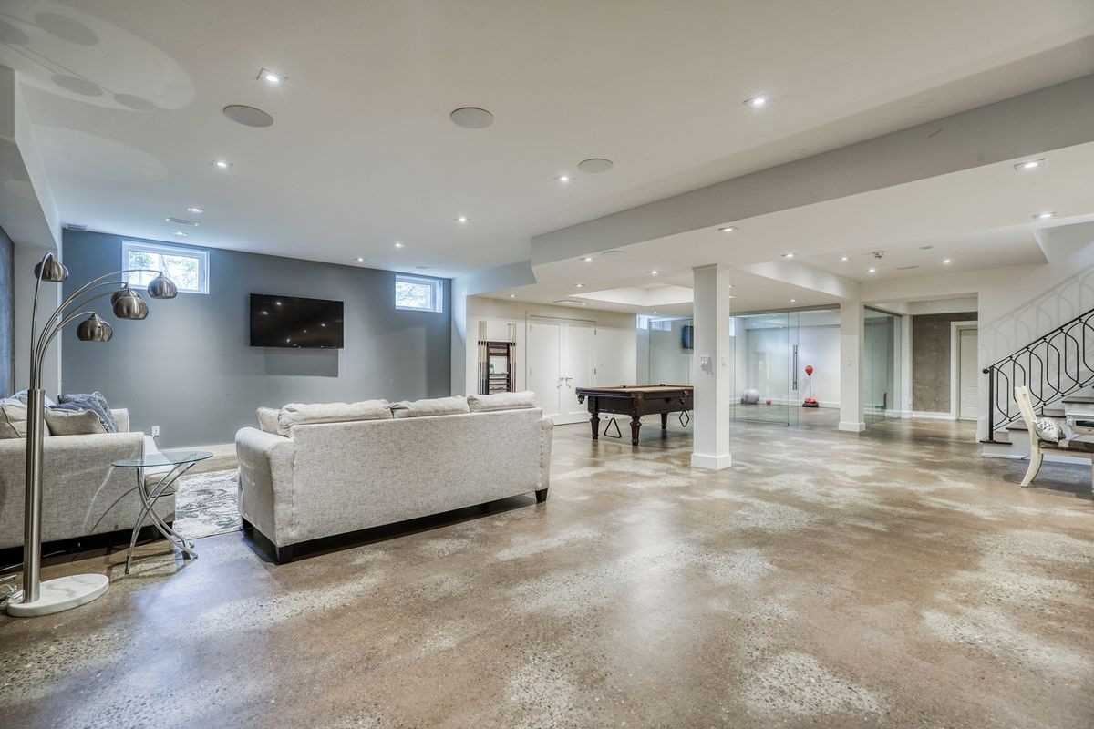 12399 Mccowan Rd
