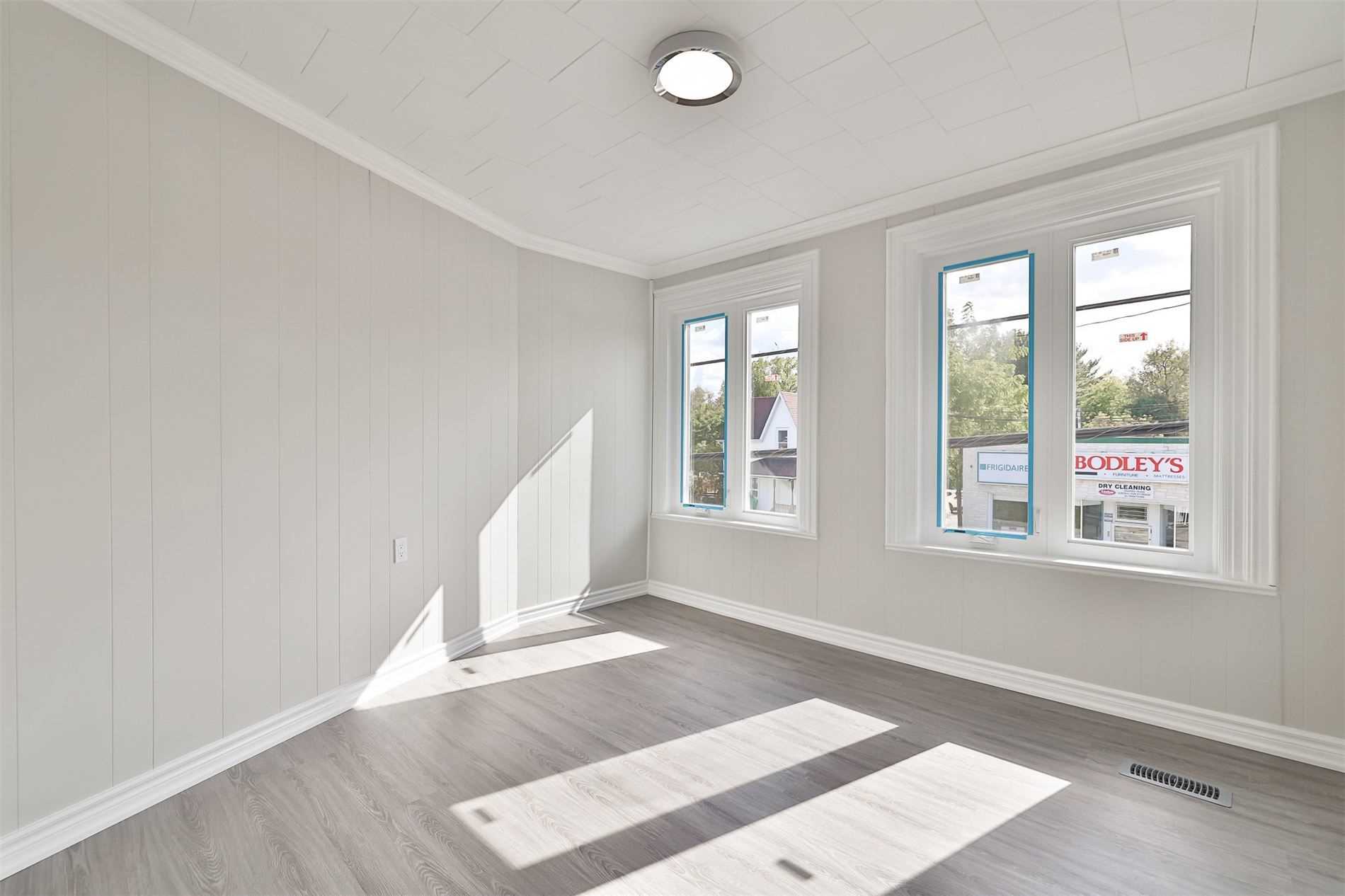 246 Pefferlaw Rd