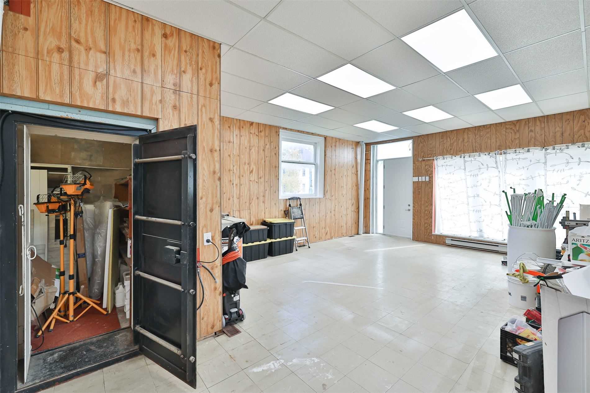 246 Pefferlaw Rd