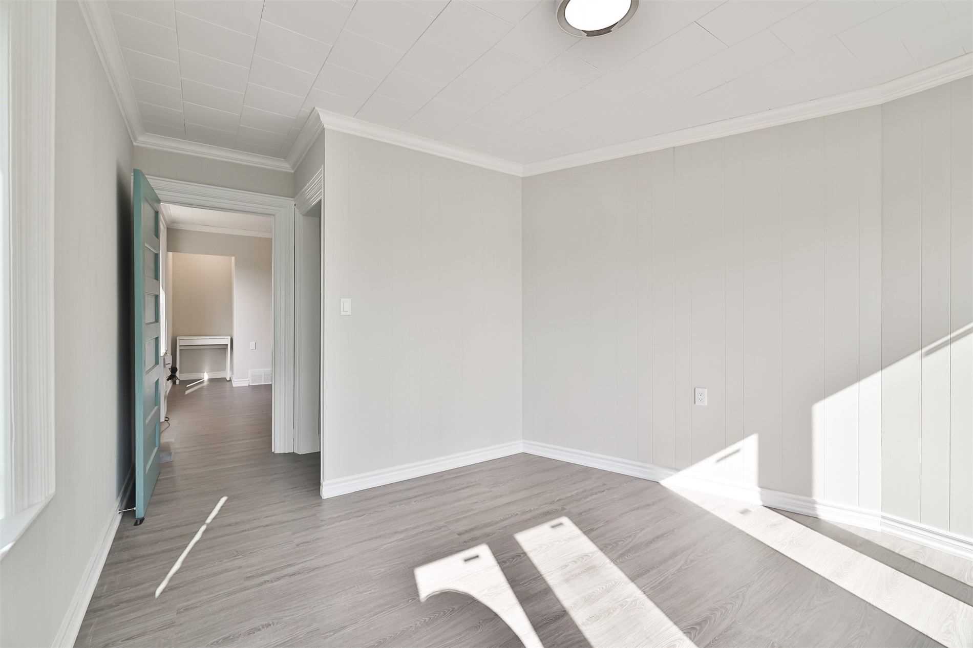246 Pefferlaw Rd