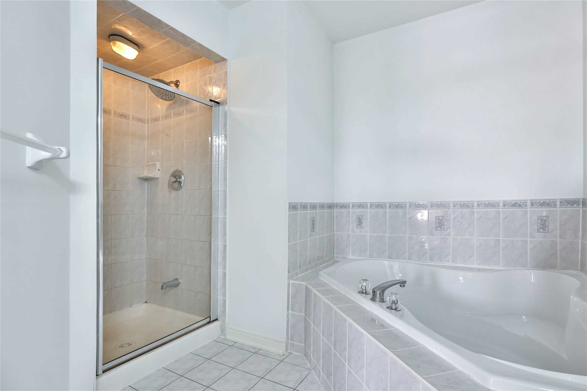 Listing N5889917 - Large Photo # 25