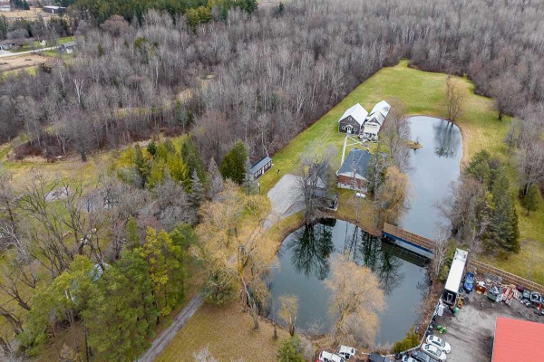 5427 Ravenshoe Rd, East Gwillimbury