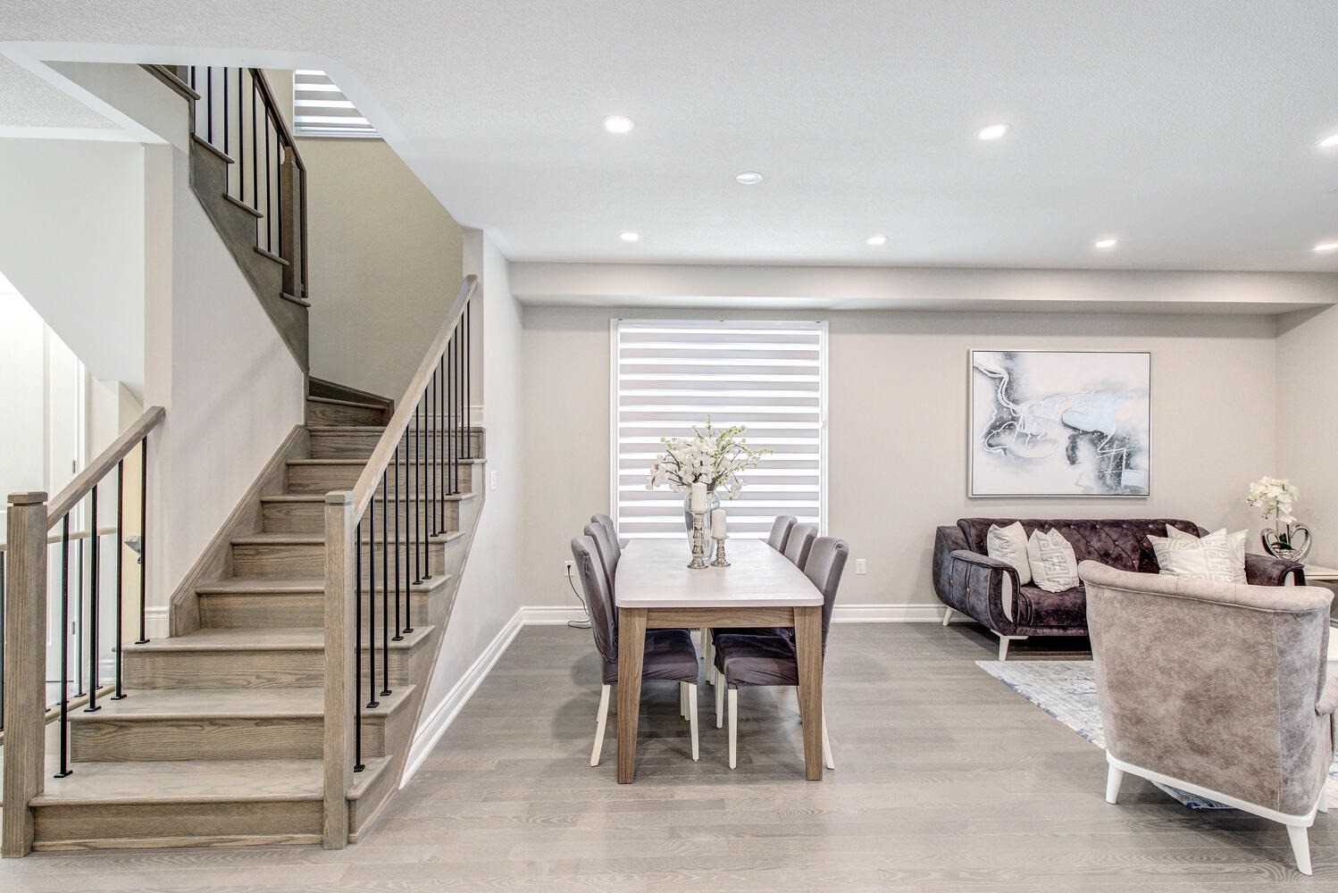 110 Scarlet Way
