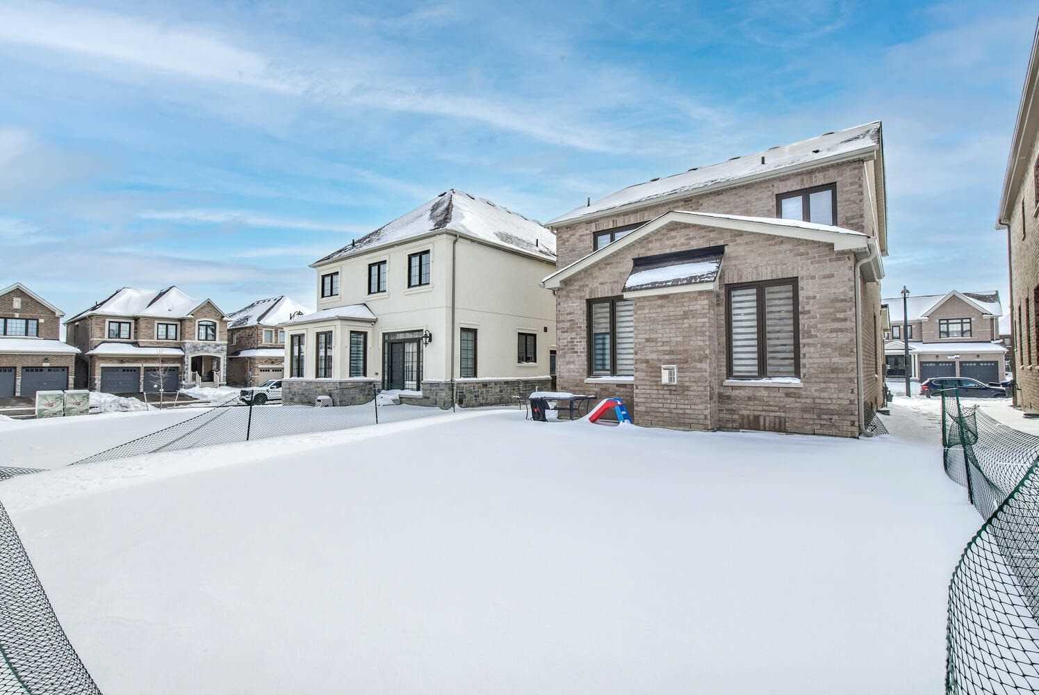 110 Scarlet Way