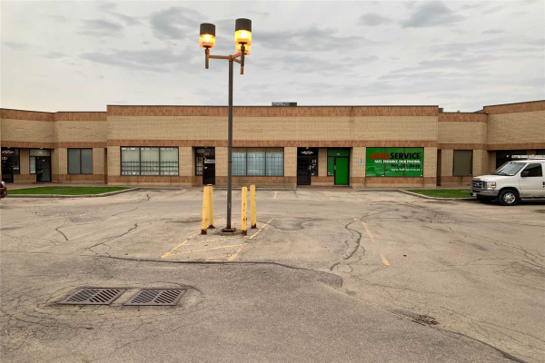 45 Casmir Crt, Vaughan