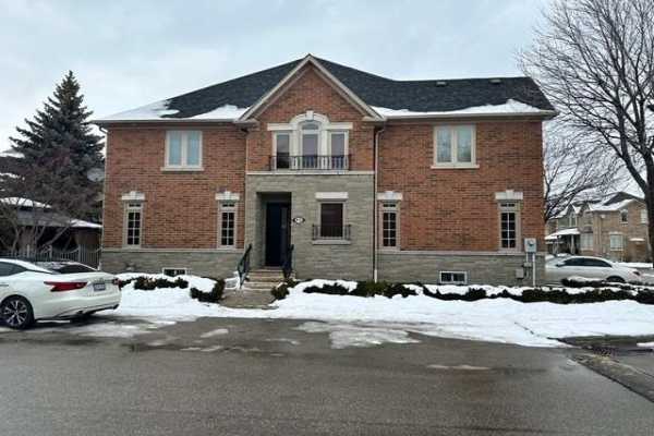 180 Blue Willow Dr, Vaughan