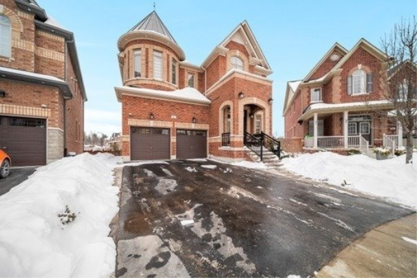 97 Cranbrook Cres, Vaughan