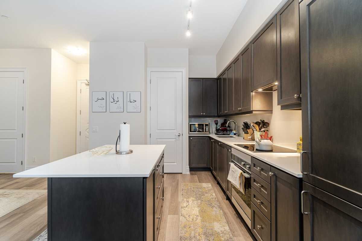 9085 Jane St, #119