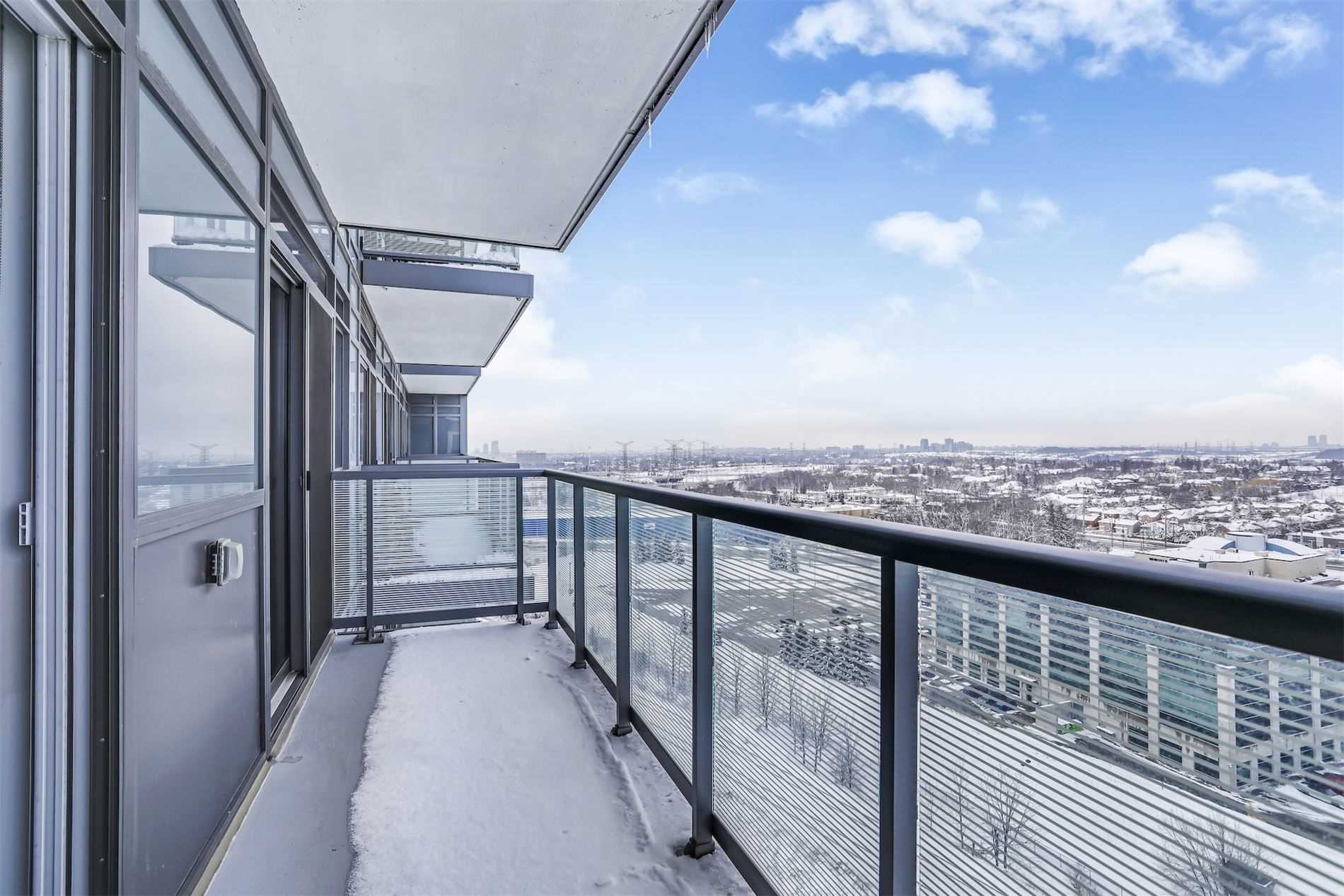 65 Oneida Crescent, #1507