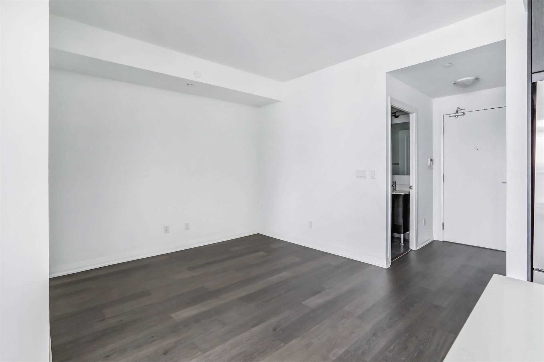 65 Oneida Crescent, #1507
