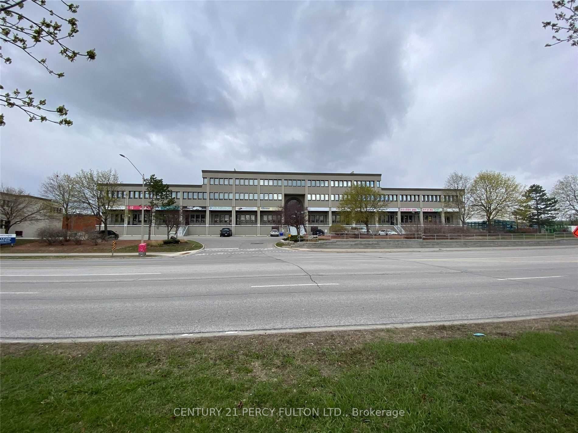 9040 Leslie St, #2